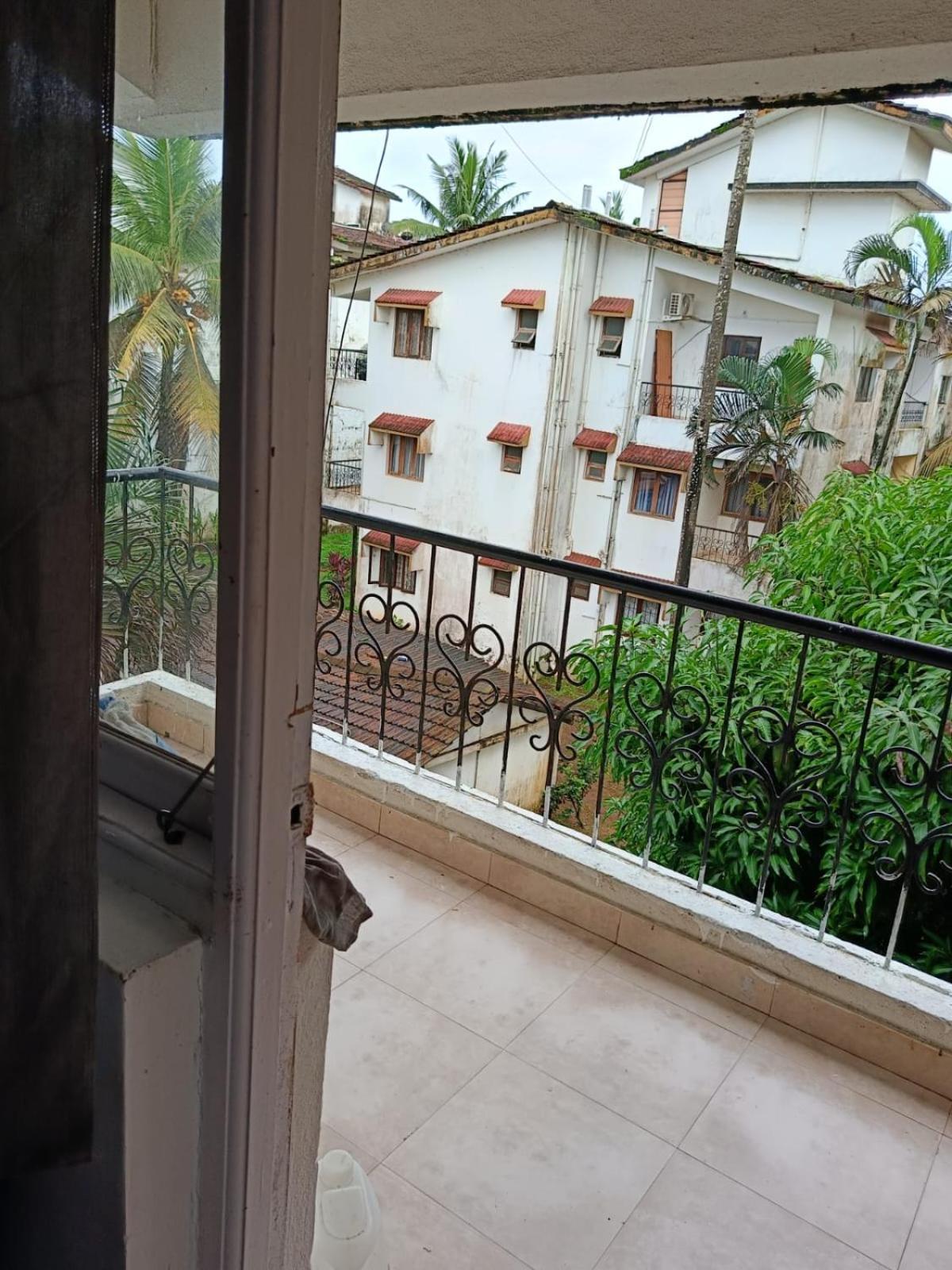 Ronne'S Little Baga Service Apartments Экстерьер фото