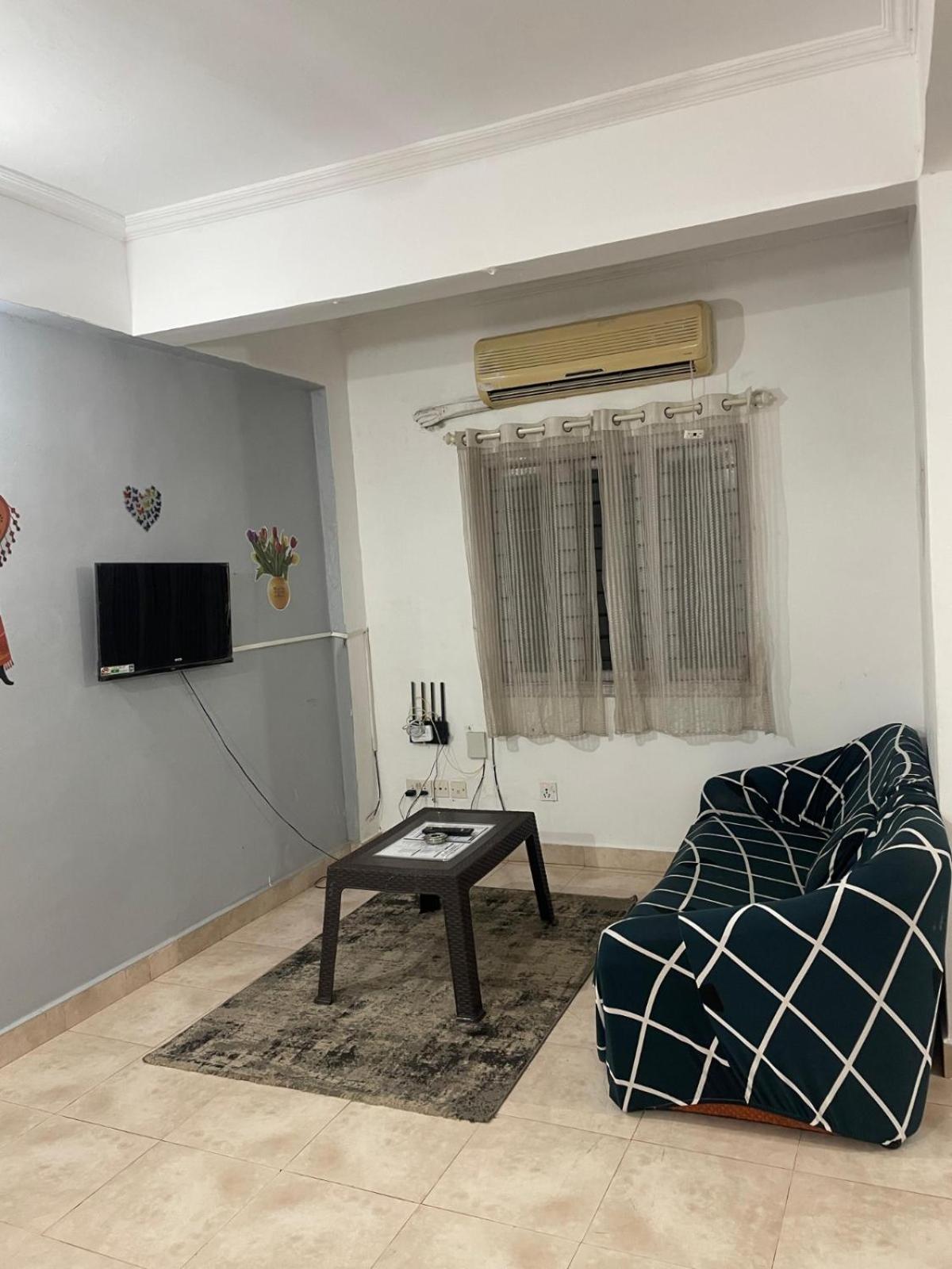 Ronne'S Little Baga Service Apartments Экстерьер фото